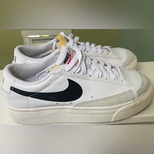 Nike Blazer Low Platform Size 9.